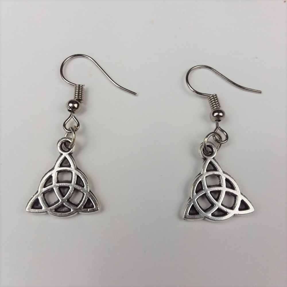 Tibetan Silver Celtic Trinity Knot Earrings 2pcs - Picture 3 of 3
